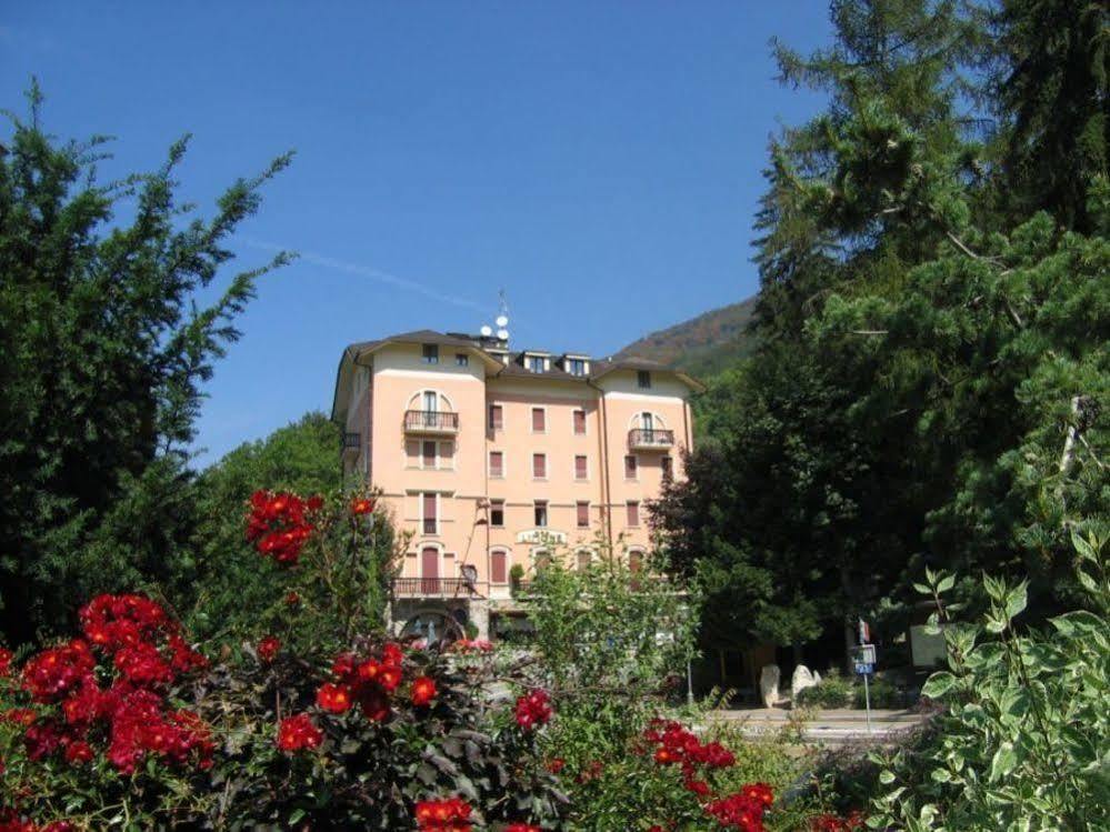 לימונה פיימונטה Limone Palace Aparthotel מראה חיצוני תמונה